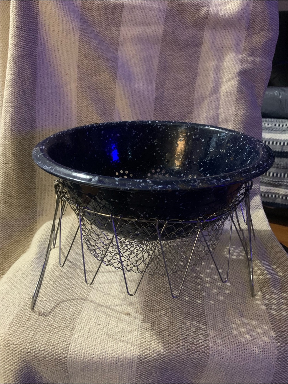 Blue Perforated Bowl with Wire Stand